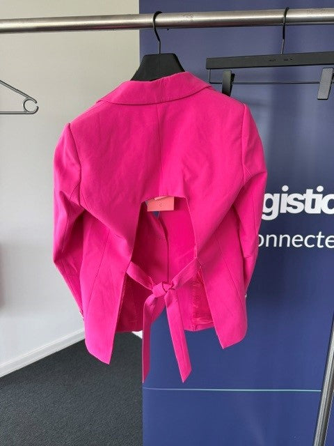 Jakke str 34/XS - Pink med åben ryg
